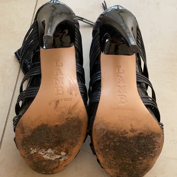 LAMB heels - Picture 5 of 5